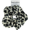 2104582806 Haarelastiek Scrunchie – Panterprint – Gladde Stof – Zwart Wit Grijs