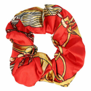 Haarelastiek Scrunchie – Kettingprint – Gladde Stof – Rood