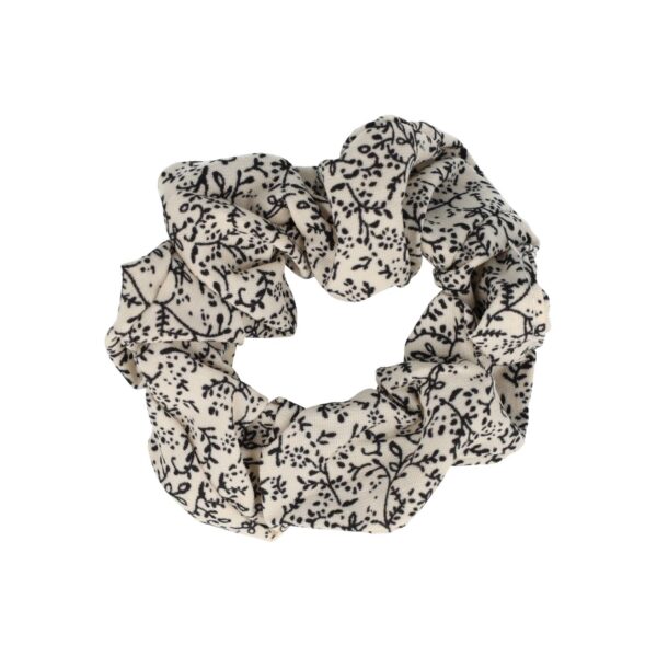 Haarelastiek Scrunchie – Bloemen Bloesem Patroon – Creme