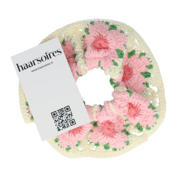 Haarelastiek Scrunchie – Gehaakte Stof – Bloemen Motief – Roze Wit