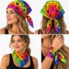 bandana-zakdoek-regnboog-paisleyprint-multicolor-op-model-van-Haarsoires Bandana Zakdoek 55x55cm – Regenboog Paisleyprint – Multicolor