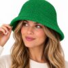 bucket-hat-gebreid-groen-op-model-van-Haarsoires Bucket Hat Hoedje – Gebreid – Groen