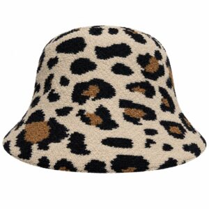bucket-hat-gebreid-panterprint-bruin-van-Haarsoires Bucket Hat Hoedje – Panterprint - Gebreid – Bruin