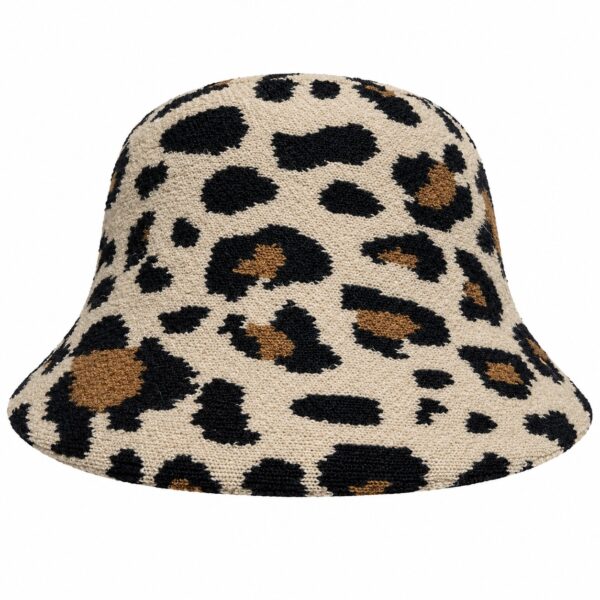 bucket-hat-gebreid-panterprint-bruin-van-Haarsoires Bucket Hat Hoedje – Panterprint - Gebreid – Bruin