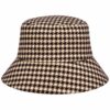 bucket-hat-gebreid-ruitprint-beige-van-Haarsoires Bucket Hat Hoedje – Ruitprint – Bruin