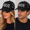 cap-mzzl-zwart-op-model-van-Haarsoires Cap Pet - MZZL - Mesh - Zwart