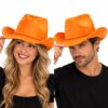 cowboyhoed-velvet-oranje-op-model-van-Haarsoires Cowboyhoed - Western Hoed - Velvet - Oranje