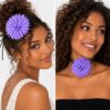 haarband-puntige-bloem-veter-paars-op-model-van-Haarsoires Haarband met Puntige Bloem - Veter Striklint - Lila Paars